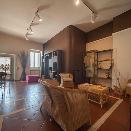 Les Naturels Maison Apartment Trani Exterior photo
